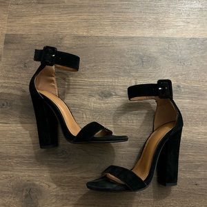 Black Chunky Heels